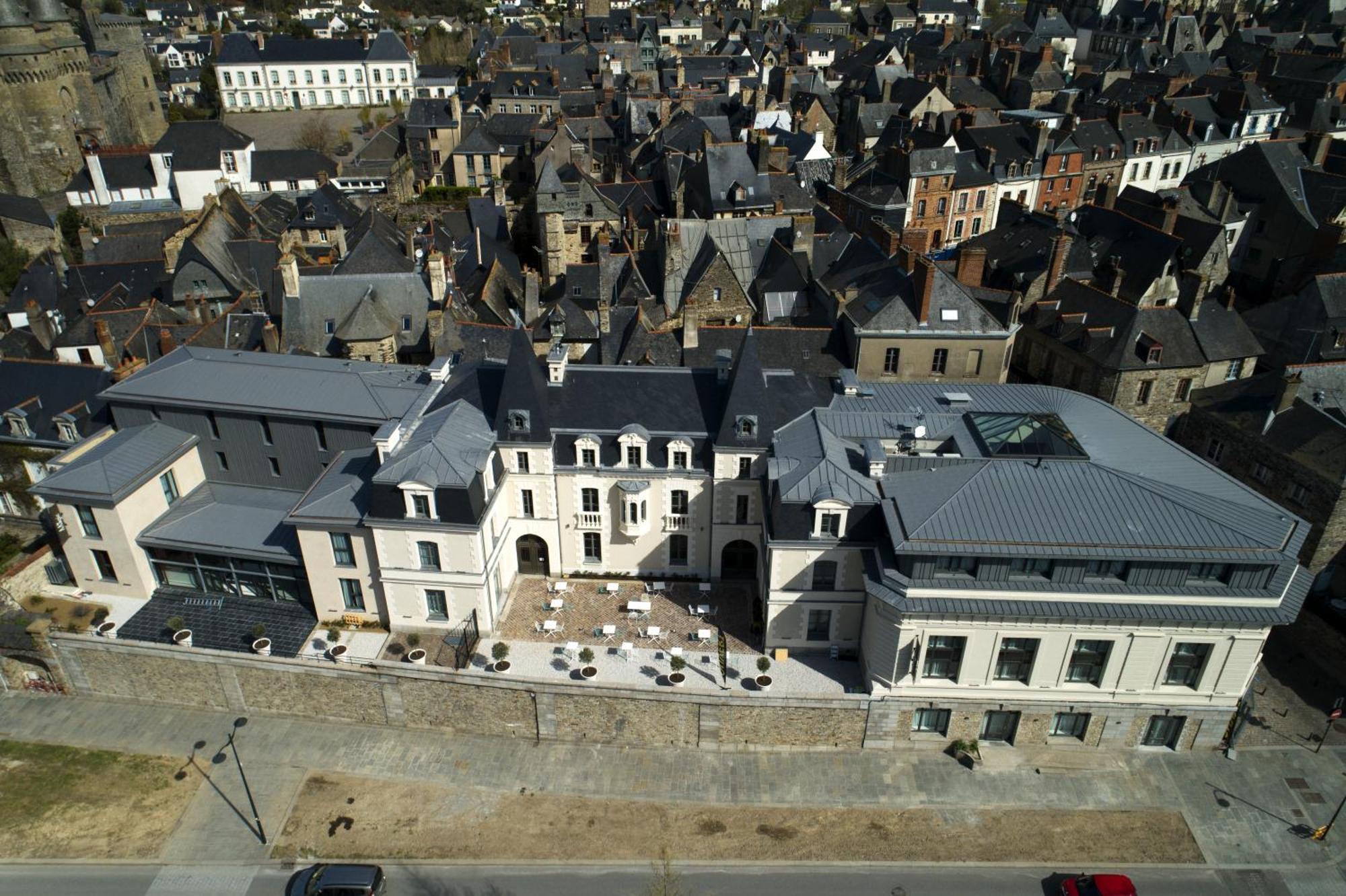 Le Magic Hotel & Spa Vitré Zewnętrze zdjęcie