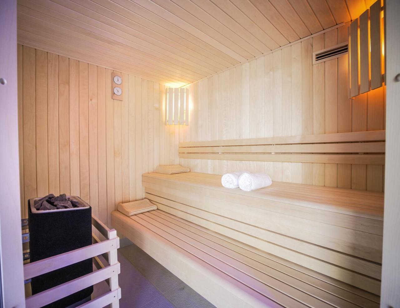 Le Magic Hotel & Spa Vitré Zewnętrze zdjęcie